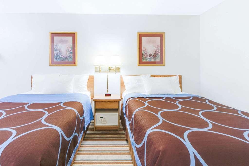 Hotel Super 8 By Wyndham Burlington Zimmer foto