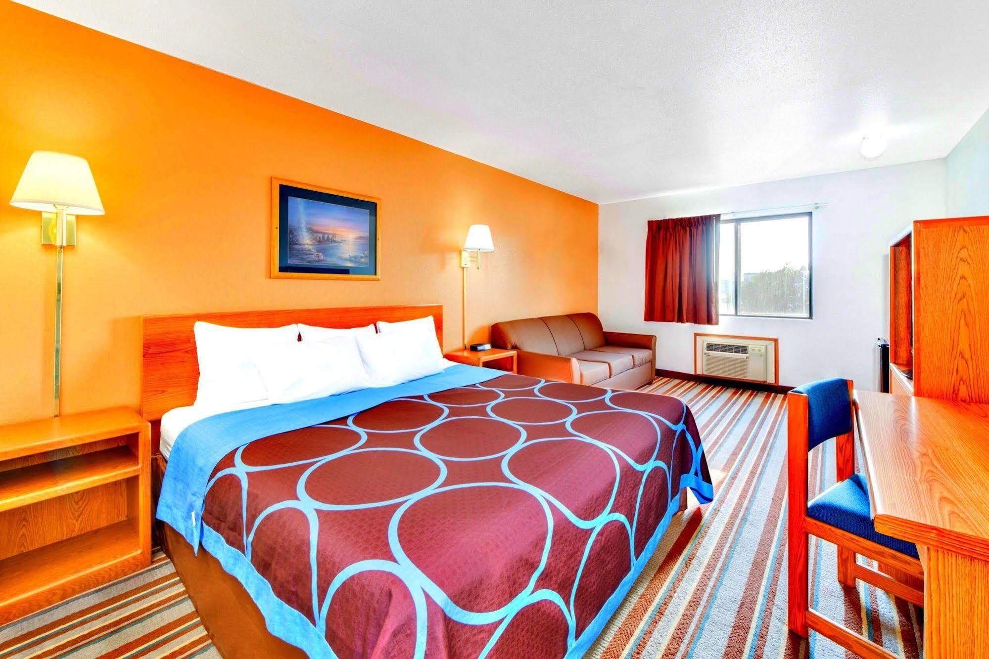 Hotel Super 8 By Wyndham Burlington Exterior foto